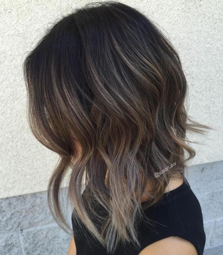 Balayage pour cheveux mi-noirs