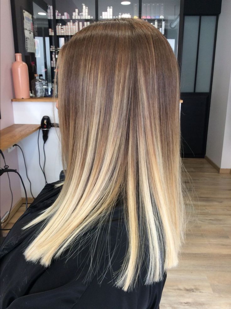 Balayage sur cheveux longs blonds