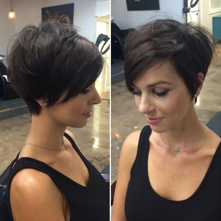 (+195 photos) Coupe de cheveux Pixie pour les brunes