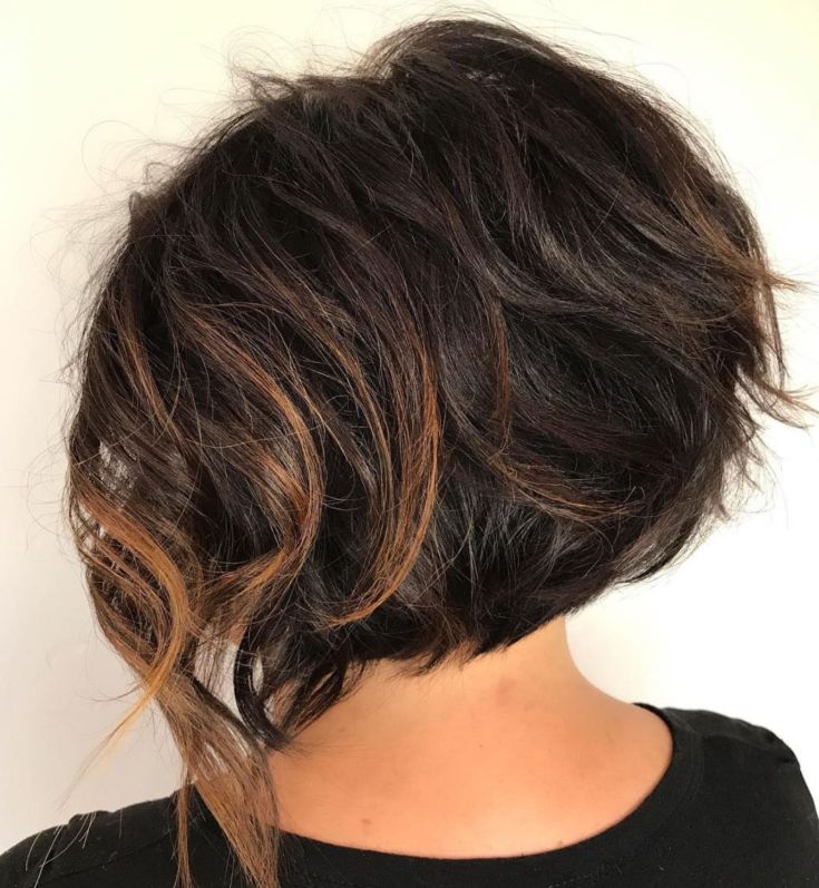 (+135 photos) Bob Kare sur cheveux bouclés