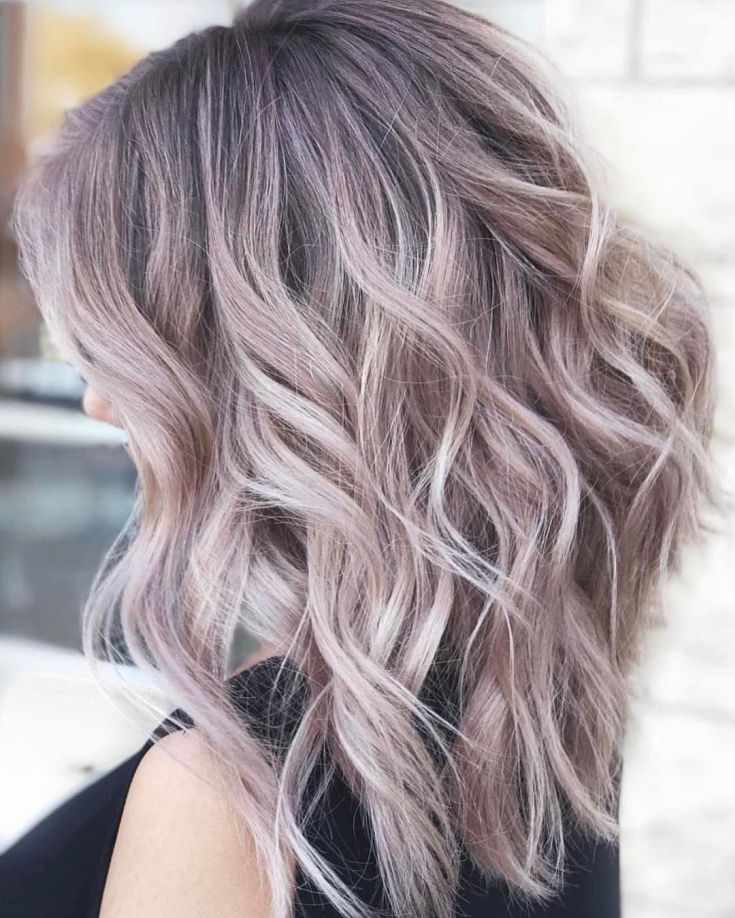 Shatush sur cheveux cendrés