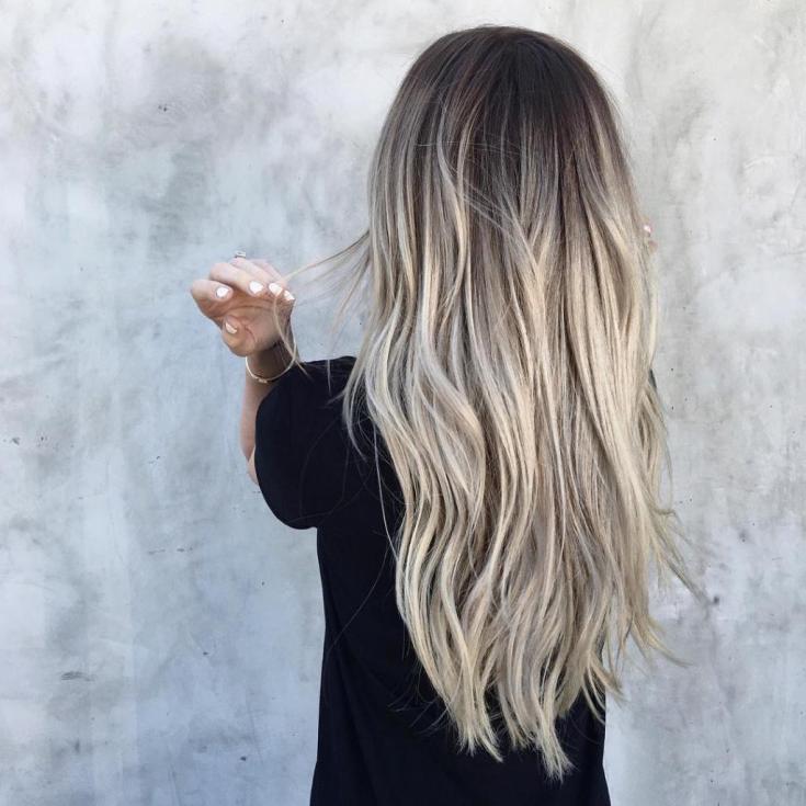 Balayage pour cheveux longs blonds