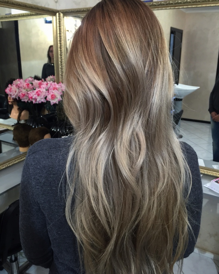 Balayage pour cheveux longs blonds