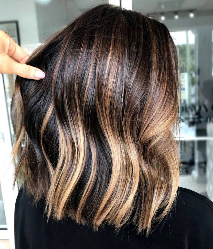 Balayage pour cheveux mi-noirs