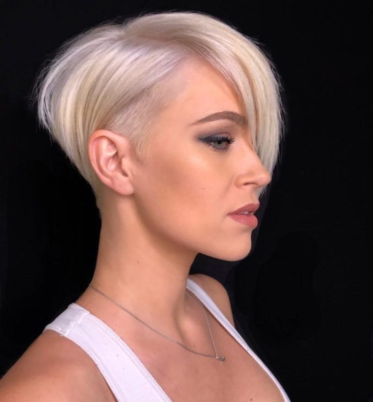 (+210 photos) Coupe de cheveux Pixie pour visage rond