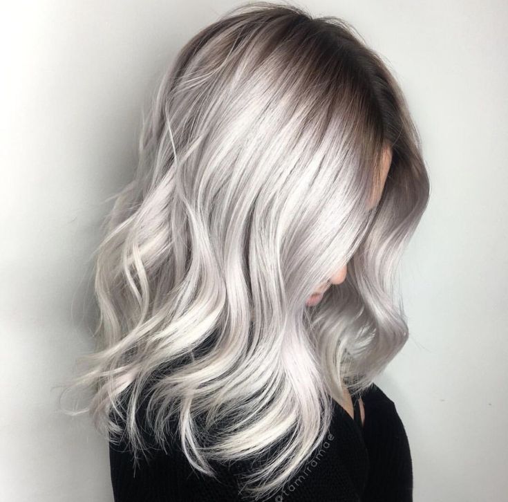 (+201 photos) Balayage sur cheveux châtain clair de longueur moyenne