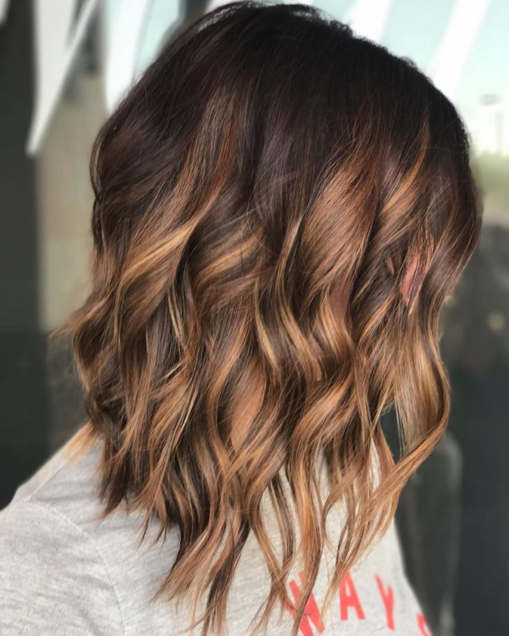 Balayage pour cheveux mi-noirs