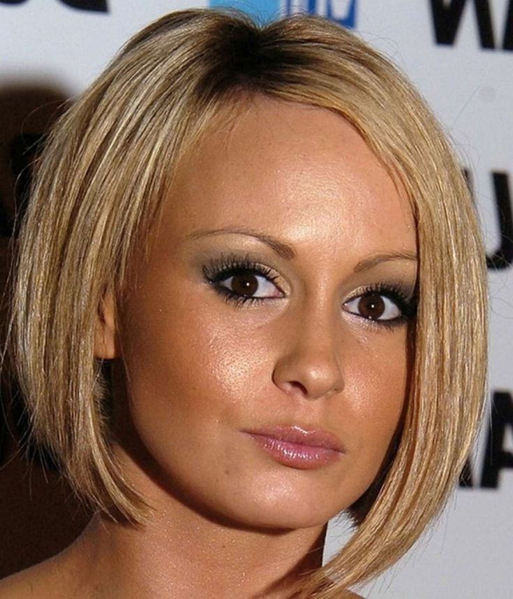 (+210 photos) Bob Kare pour un visage rond