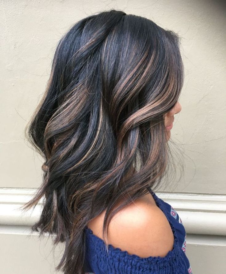 Balayage pour cheveux mi-noirs