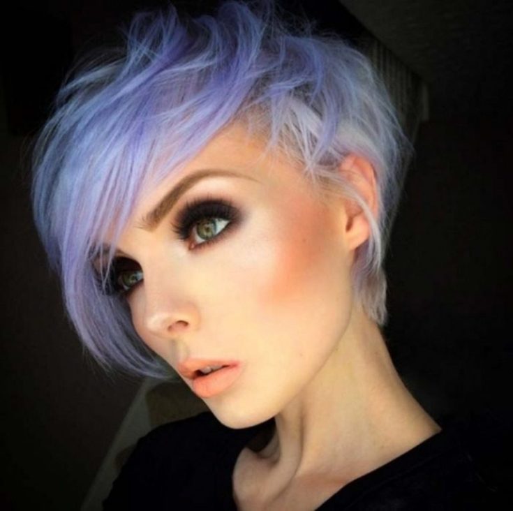 (+210 photos) Coupe de cheveux Pixie pour visage rond