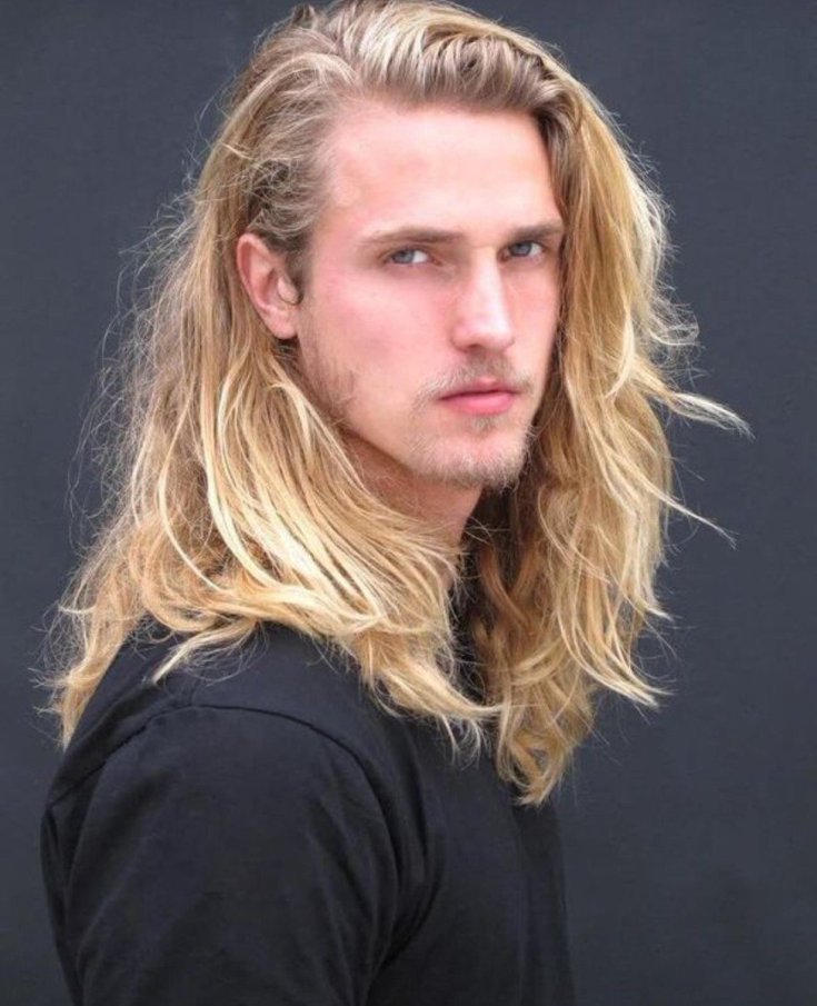 Coupe de cheveux homme en cascade