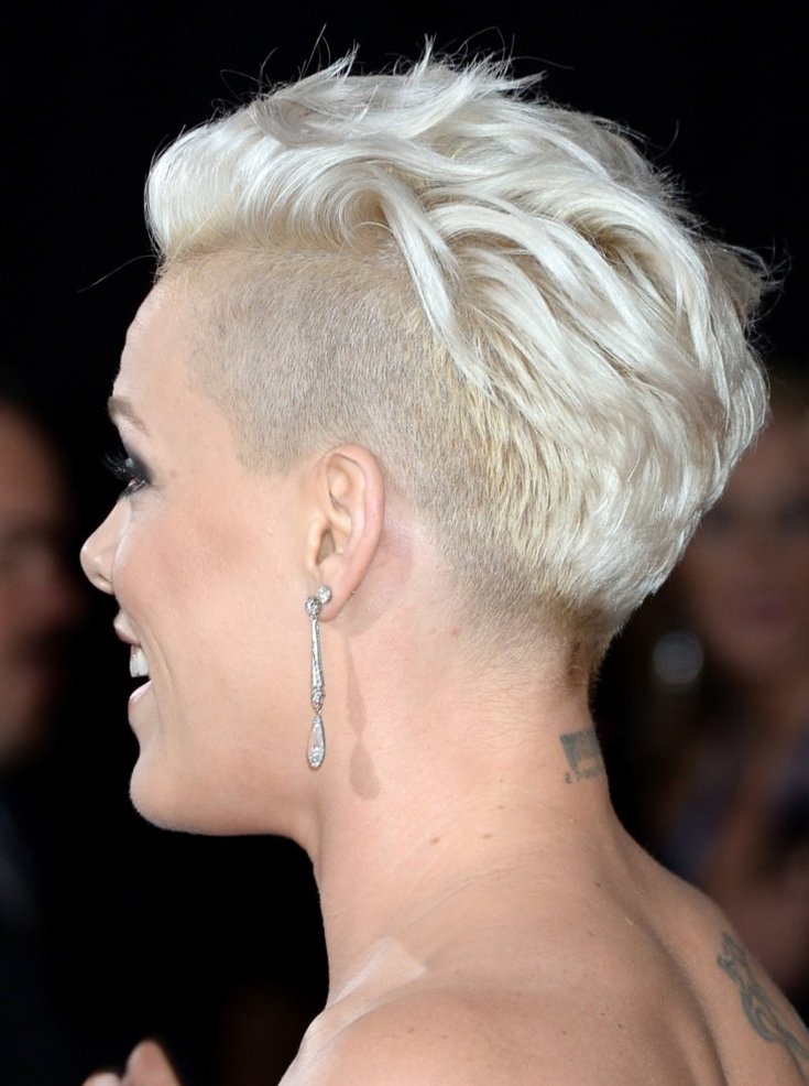 (+115 photos) Garcon coupe de cheveux femme