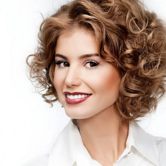 coiffures de mariée avec frange pour cheveux longs