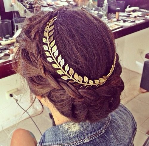 Coiffure grecque simple n°3