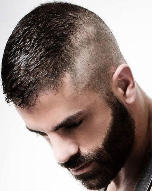 produits coiffants pour différents types de cheveux pour hommes