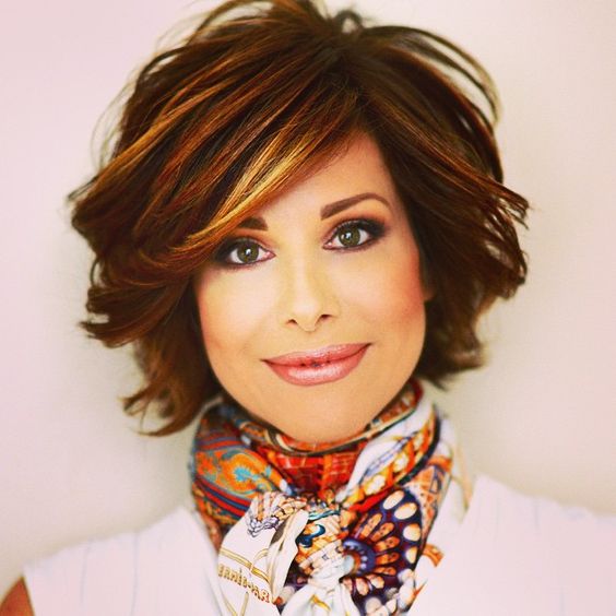 Coupe de cheveux Rhapsody pour cheveux courts