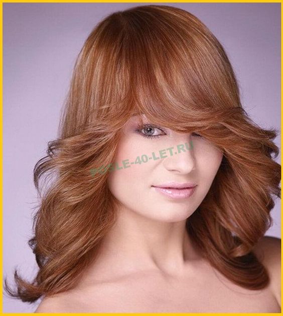 Rhapsodie de coupe de cheveux pour cheveux mi-longs