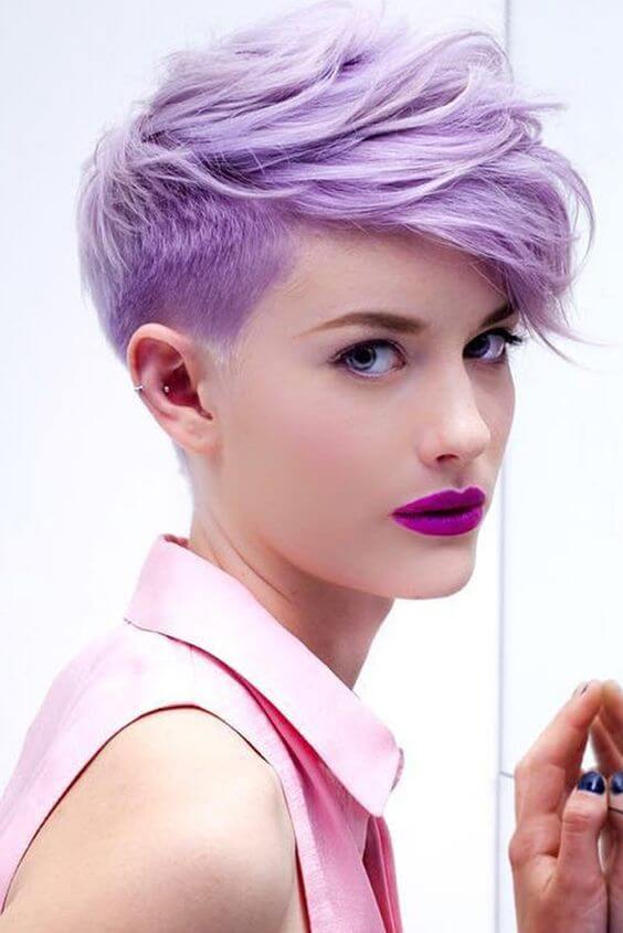 coiffage pour cheveux courts avec une frange