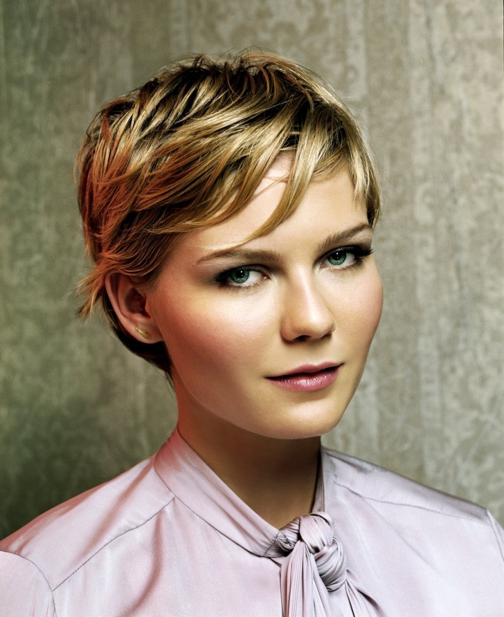 Coupes de cheveux pour femmes pour un visage en forme de losange