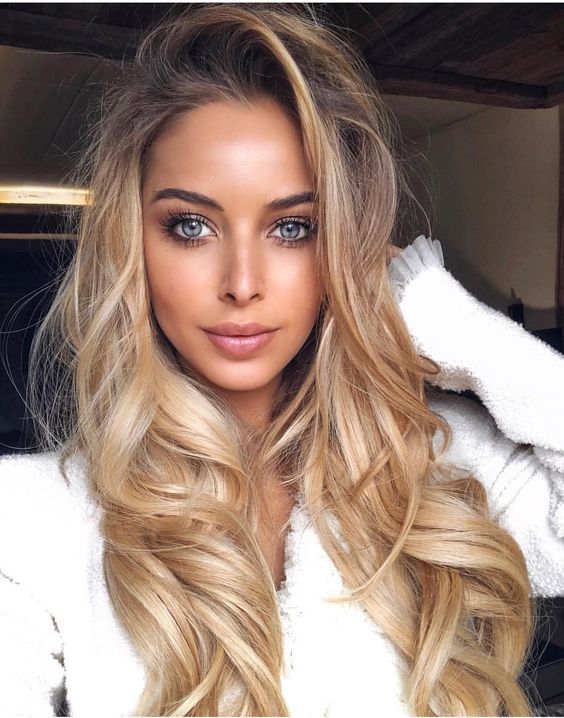 Coiffures pour femmes pour un visage allongé