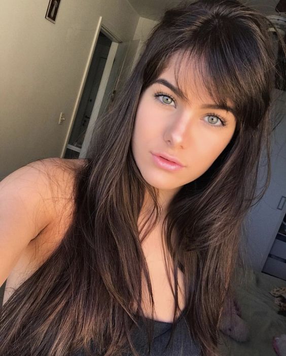 Coiffures pour femmes pour un visage allongé