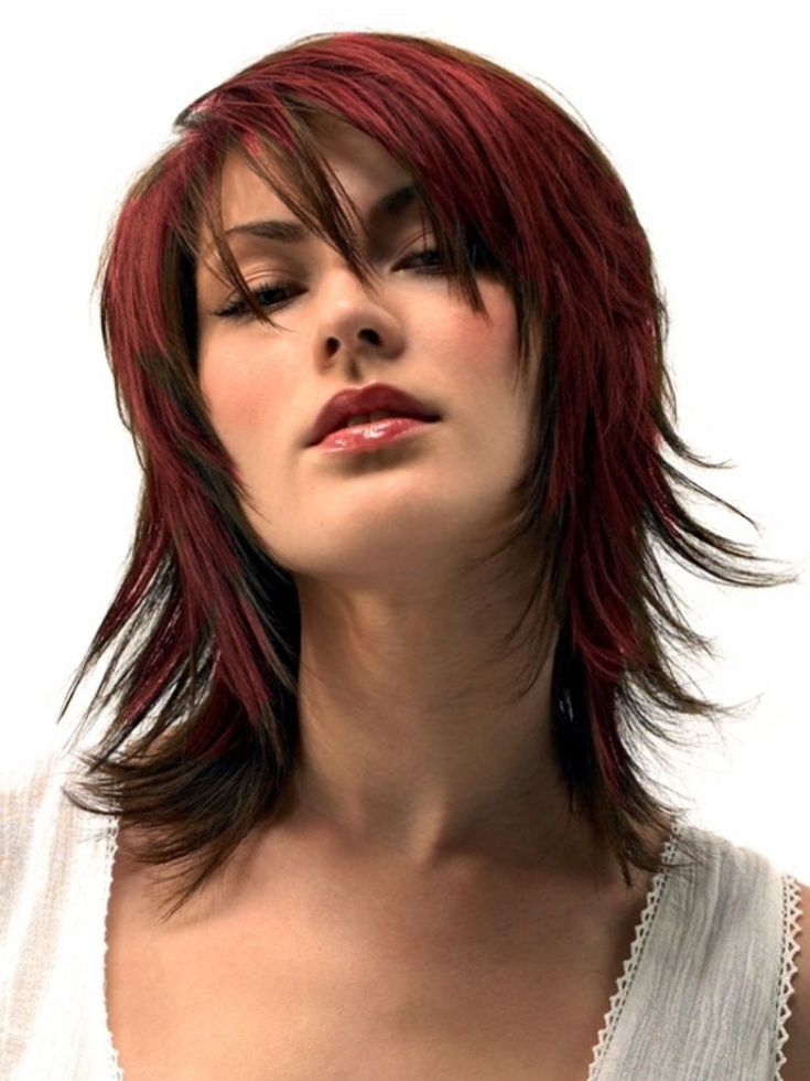 (+192 photos) Coupe de cheveux rétro Aurora années 80