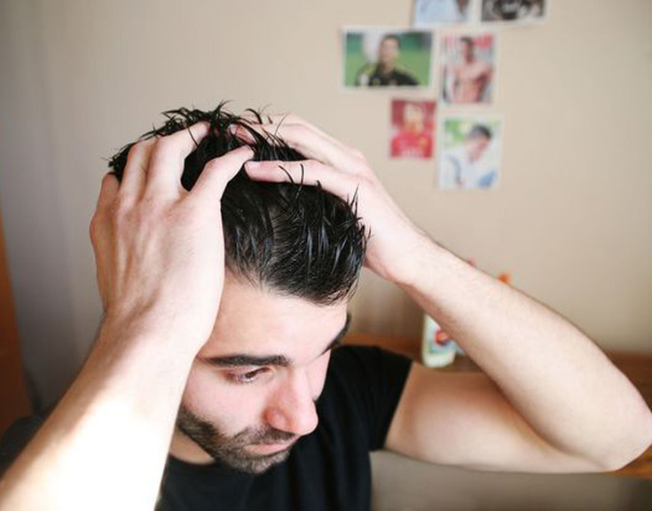 (+183 photos) Hérisson de coupe de cheveux pour hommes