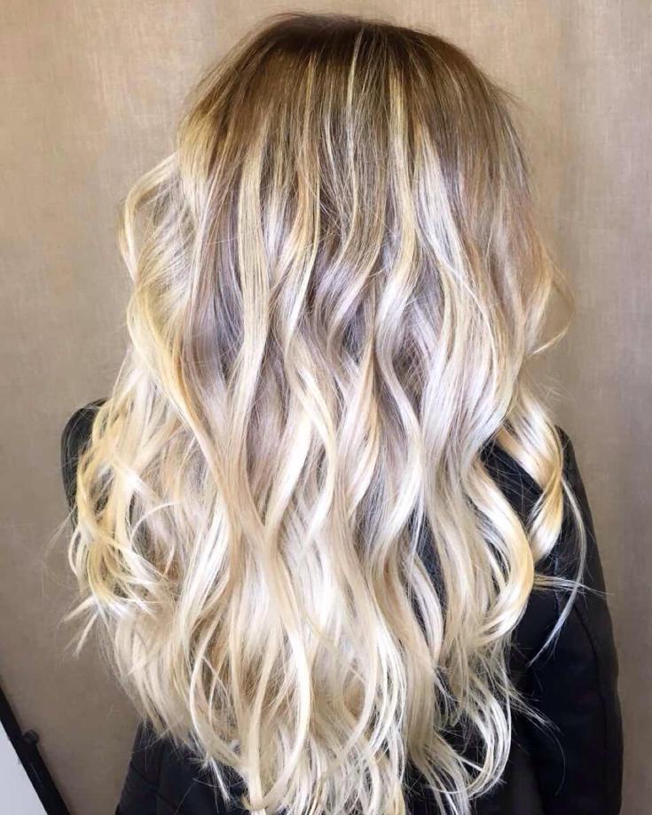 Mèches californiennes sur cheveux blonds