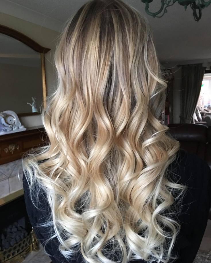 Mèches californiennes sur cheveux blonds