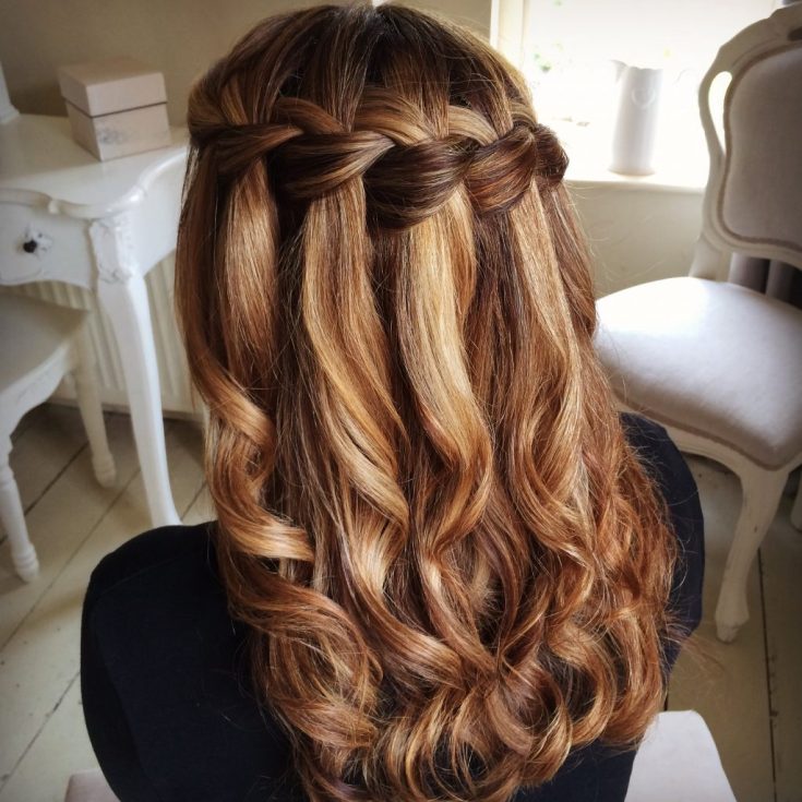 (+230 photos) Cascade de tissage de tresses