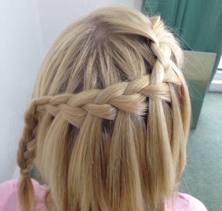 (+230 photos) Cascade de tissage de tresses