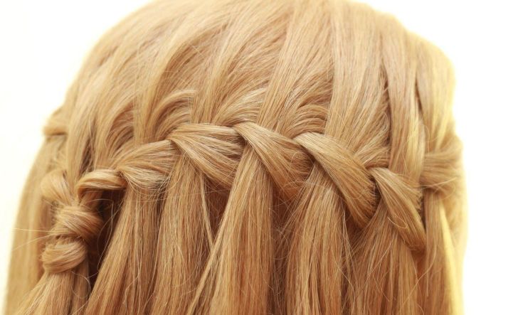 (+230 photos) Cascade de tissage de tresses