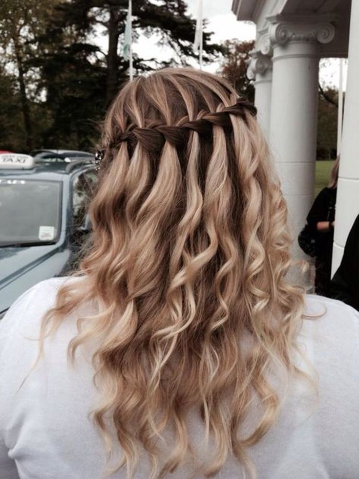 (+230 photos) Cascade de tissage de tresses