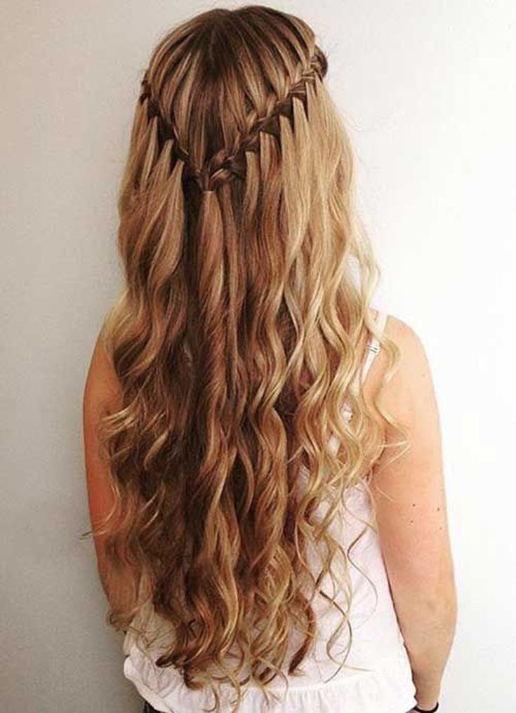 (+230 photos) Cascade de tissage de tresses