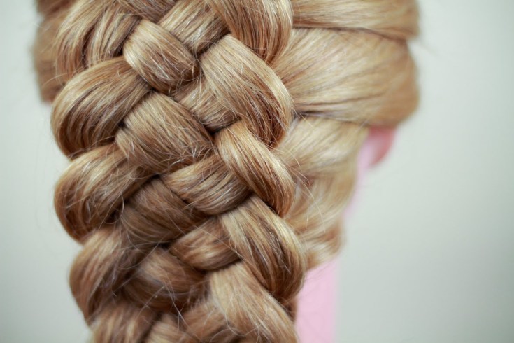 Tissage de tresses à partir de 5 brins (motifs de tissage pas à pas)