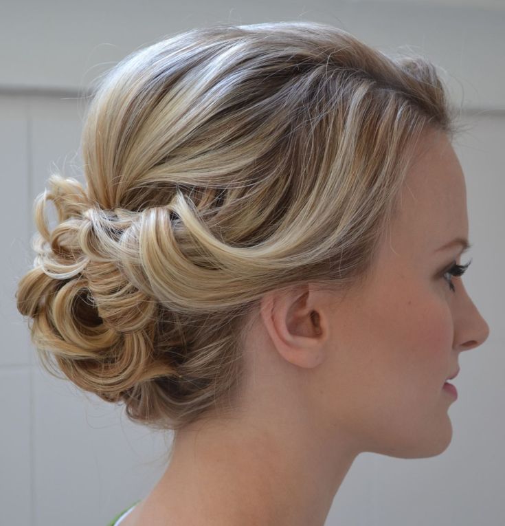 (+210 photos) Stylisme festif pour le nouvel an, fête d'entreprise, anniversaire, pour un mariage