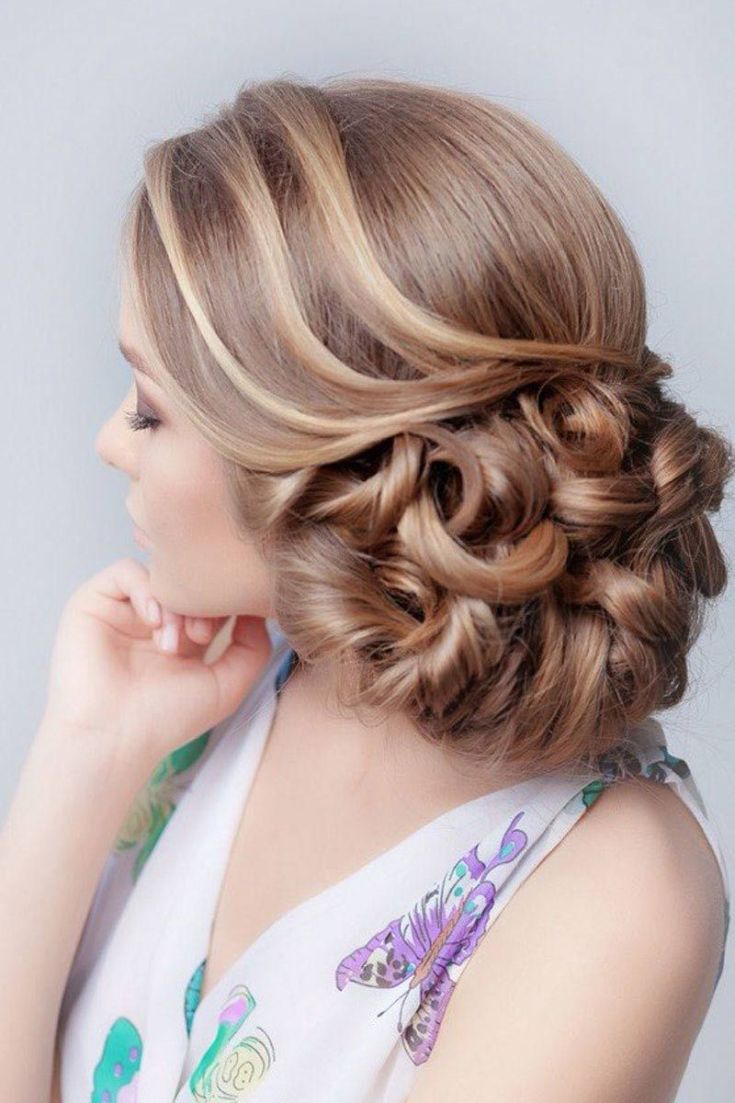 (+210 photos) Stylisme festif pour le nouvel an, fête d'entreprise, anniversaire, pour un mariage