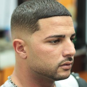 (+150 photos) Coiffures pour hommes pour un visage ovale