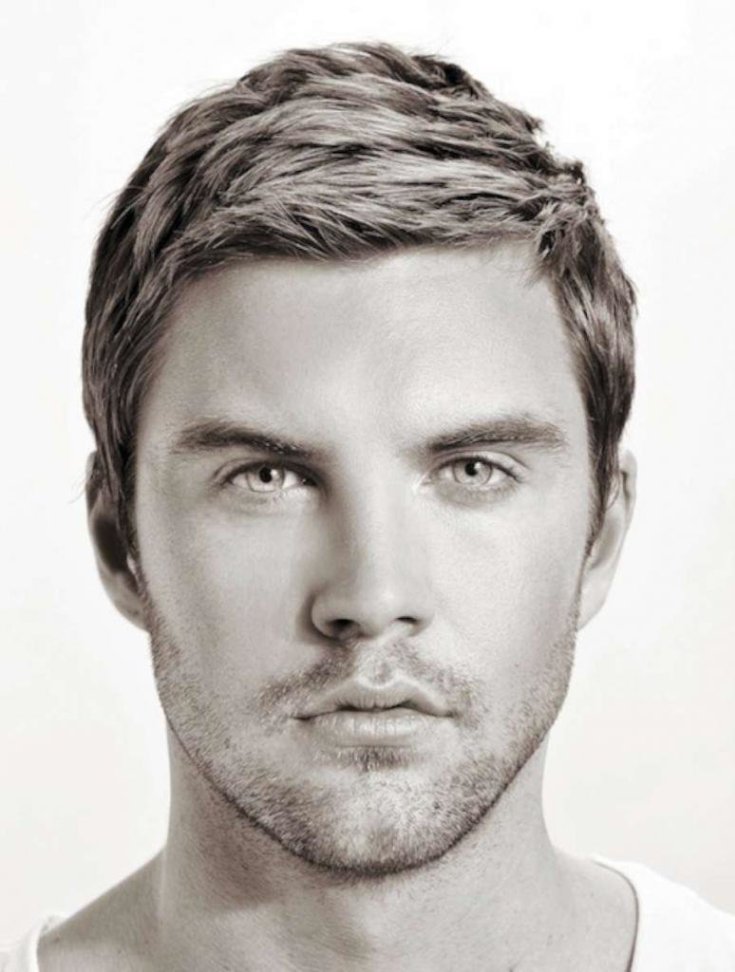 (+150 photos) Coiffures pour hommes pour un visage ovale