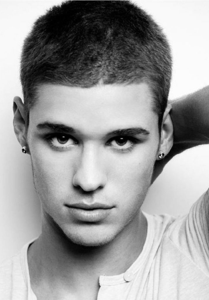 (+150 photos) Coiffures pour hommes pour un visage ovale