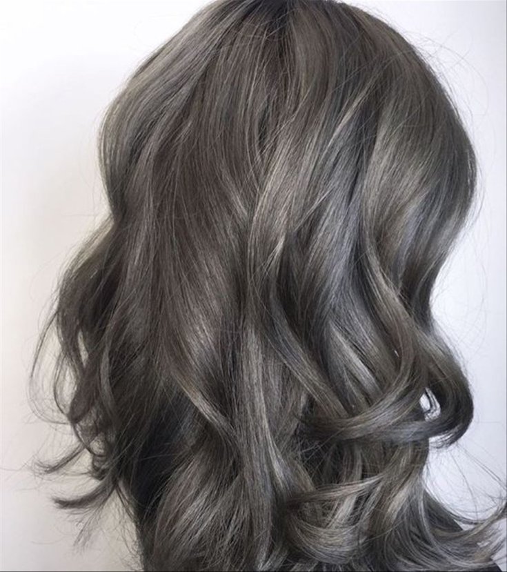 (+180 photos) Nuances de couleur de cheveux cendrée