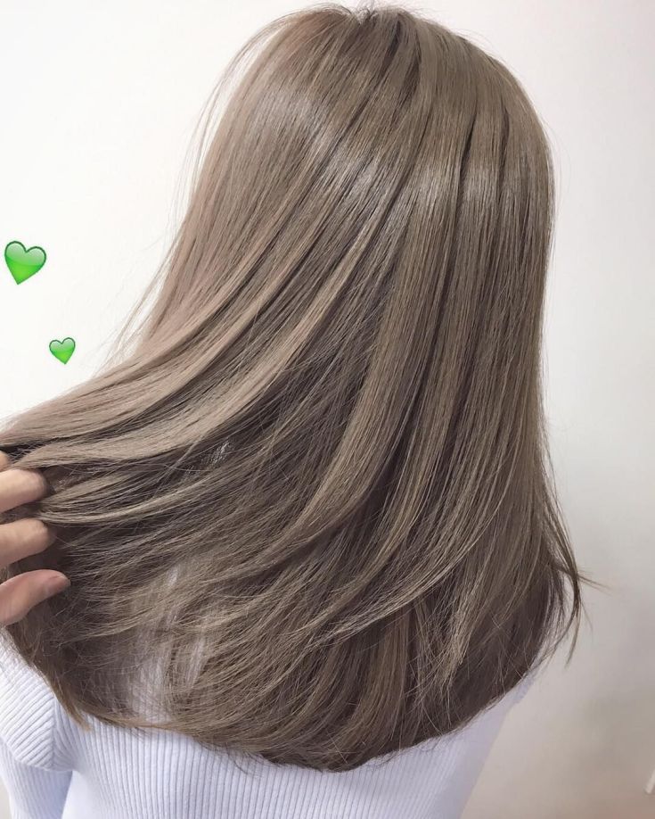 (+180 photos) Nuances de couleur de cheveux cendrée