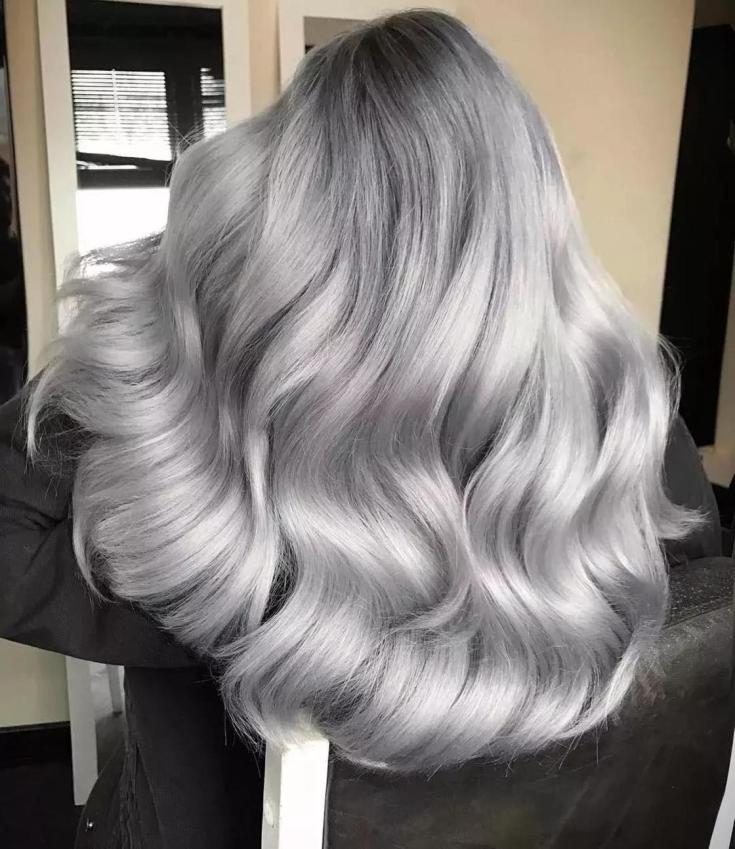 (+180 photos) Nuances de couleur de cheveux cendrée