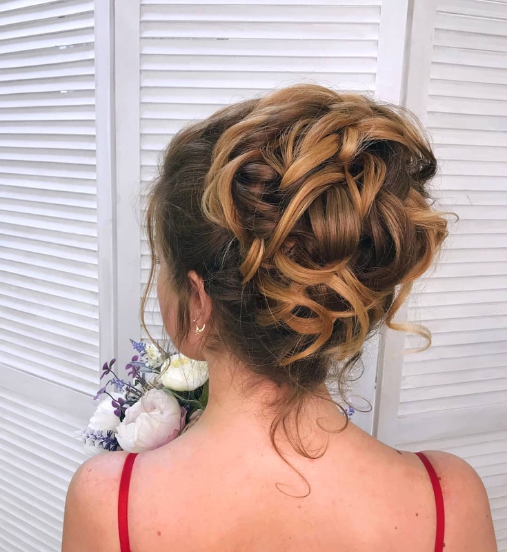 Photo couleur de cheveux blond doré