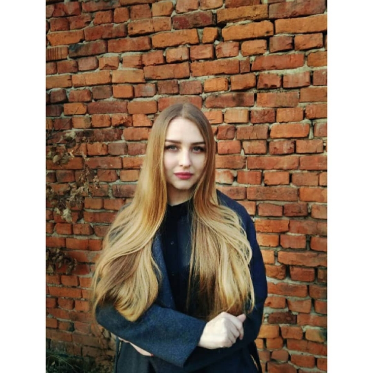 Photo couleur de cheveux blond doré