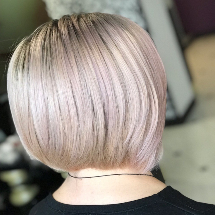 Couleur de cheveux blond rose