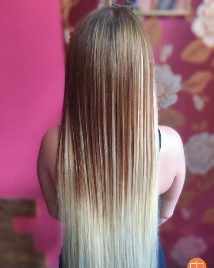 Photo couleur de cheveux blond doré