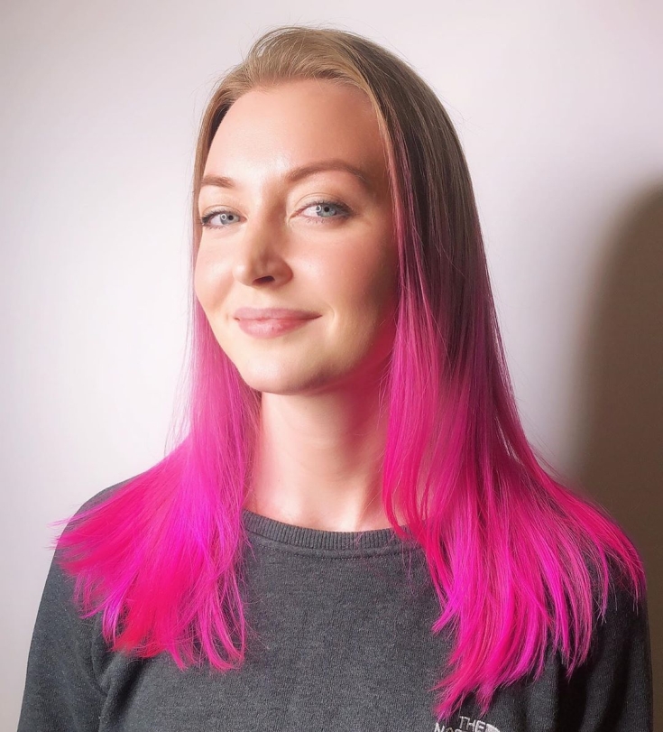 Couleur de cheveux blond rose