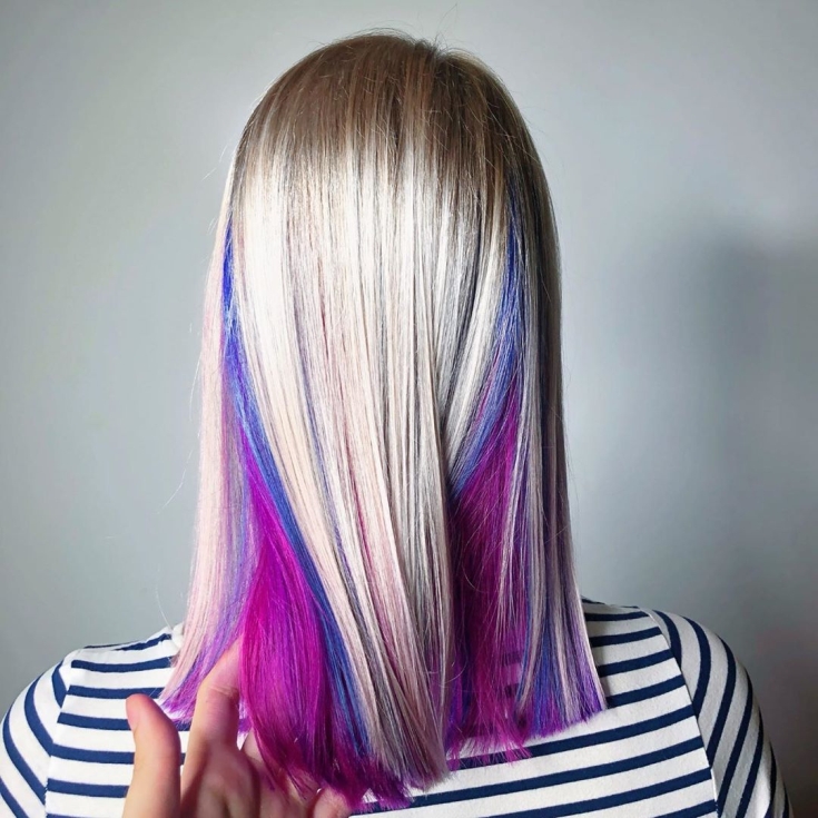 Couleur de cheveux blond rose
