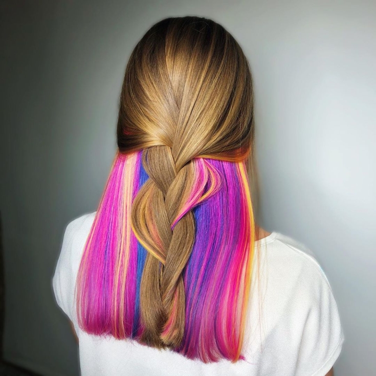 Couleur de cheveux blond rose